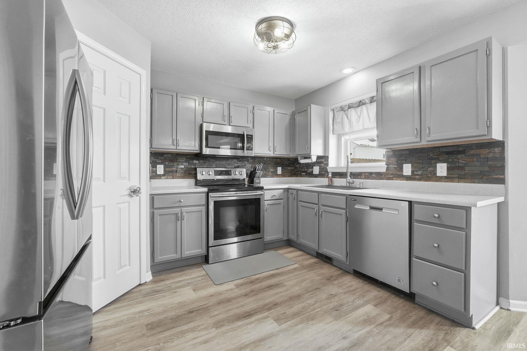 3007 Pomeroy Place Fort Wayne, IN 46818 - Photo 27 of 36