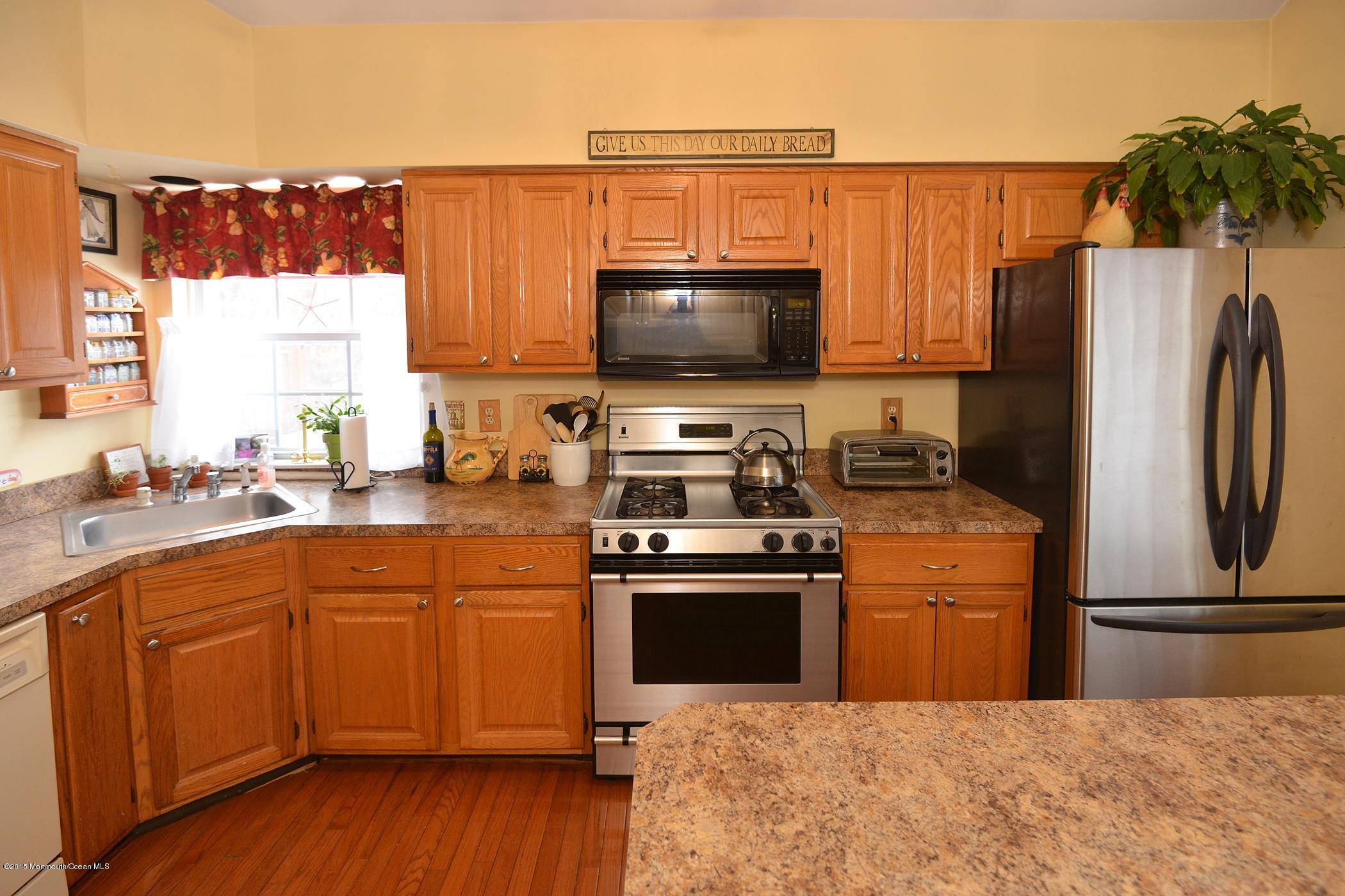 81 Racquet Road Wall, NJ 07719 - Photo 9 of 28 Kitchen