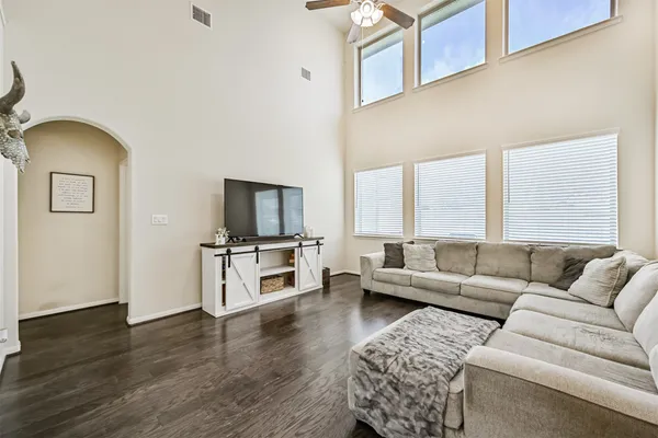 $499,000 | 5714 Ashland Lane, Pasadena, TX 77505