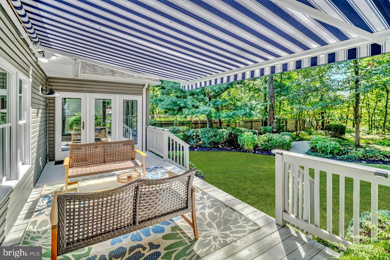 398 Reading Street Pennington, NJ 08534 - Photo 29 of 33 Retractable Awnings On Deck