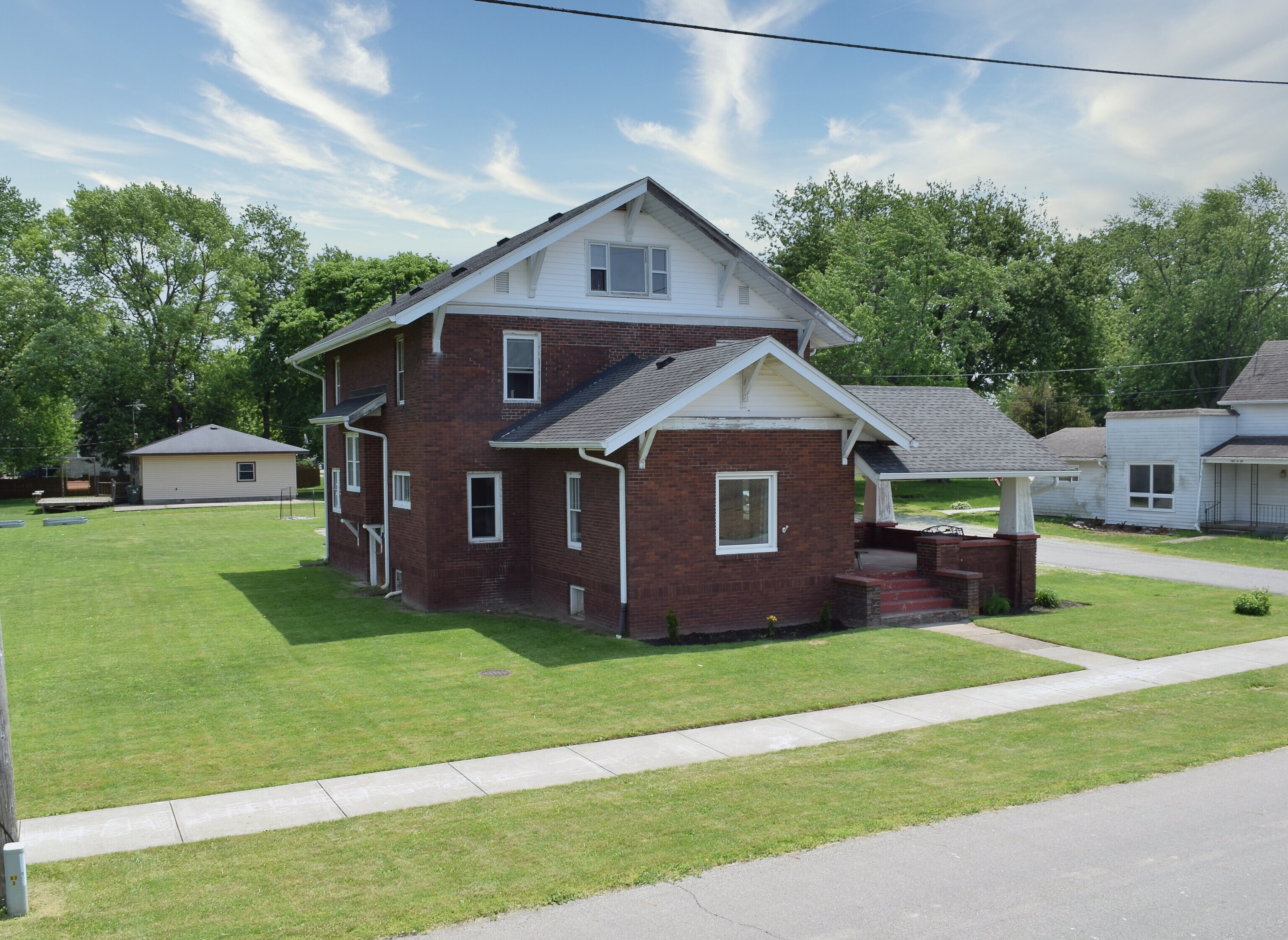 298 H Street Wilkinson, IN 46186 - Photo 3 of 38