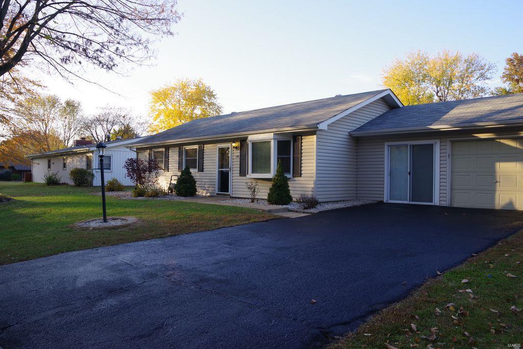 108 Liberty Road Fairview Heights, IL 62208 - Photo 7 of 29