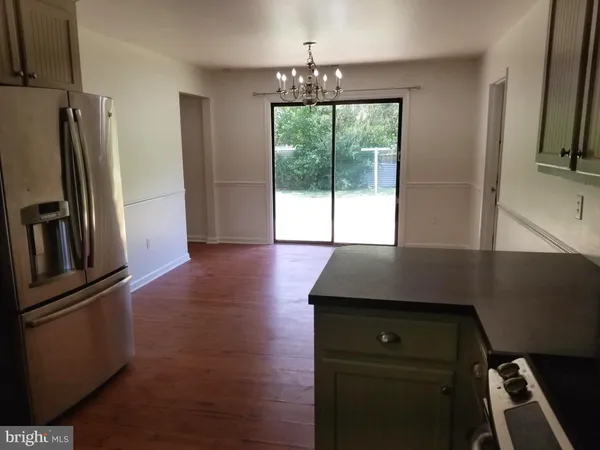 $2,200 | 241 North Randolph Road, Fredericksburg, VA 22405