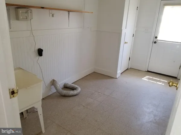 $2,200 | 241 North Randolph Road, Fredericksburg, VA 22405