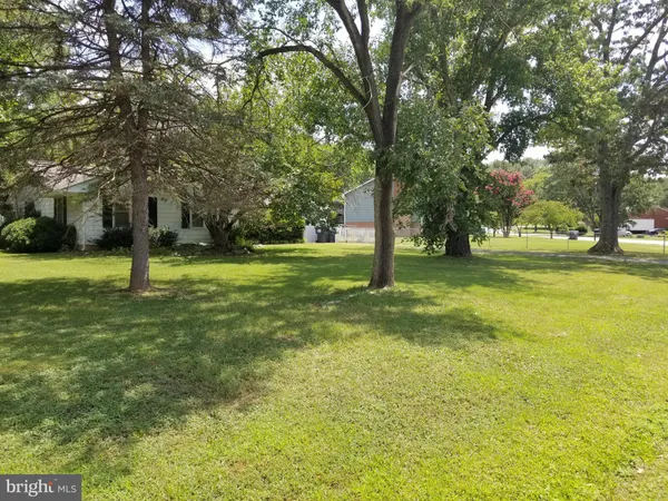 $2,200 | 241 North Randolph Road, Fredericksburg, VA 22405