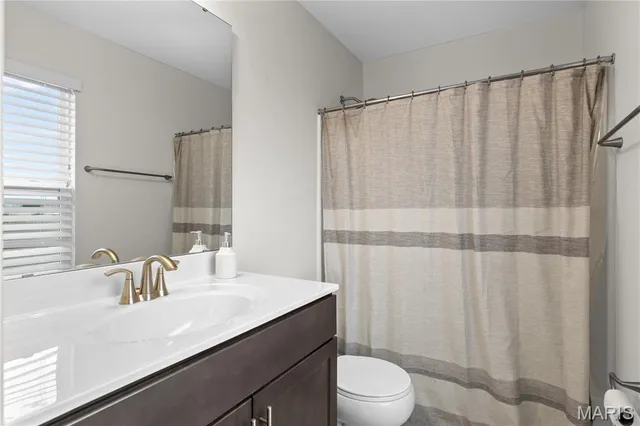 $349,900 | 554 Summer Glen Lane, St. Charles, MO 63301