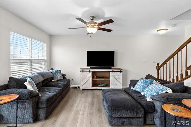 $349,900 | 554 Summer Glen Lane, St. Charles, MO 63301