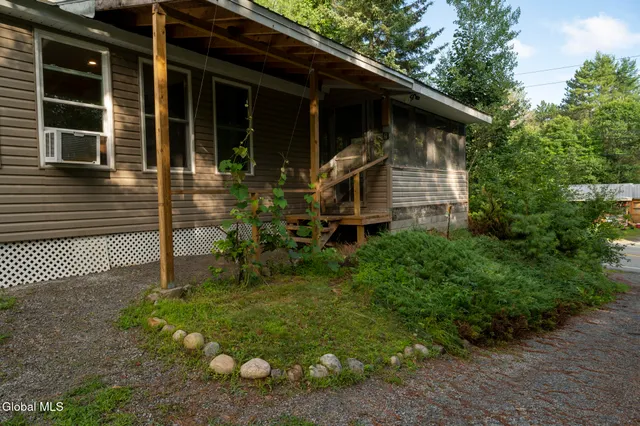 $289,000 | 2647 Garnet Lake Road, Johnsburg, NY 12843