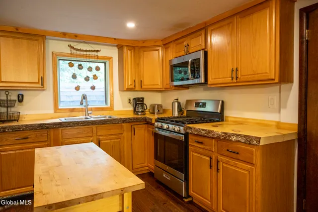 $289,000 | 2647 Garnet Lake Road, Johnsburg, NY 12843