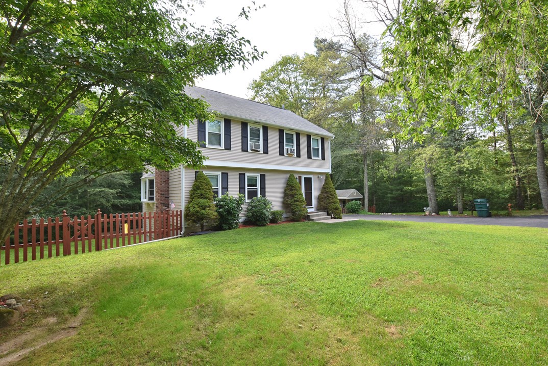 395 Spring Street Hopkinton, RI 02873 - Photo 3 of 19