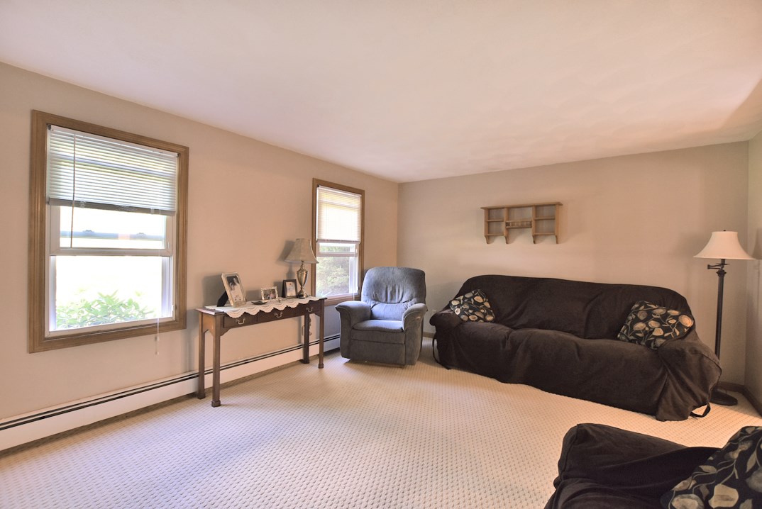 395 Spring Street Hopkinton, RI 02873 - Photo 10 of 19