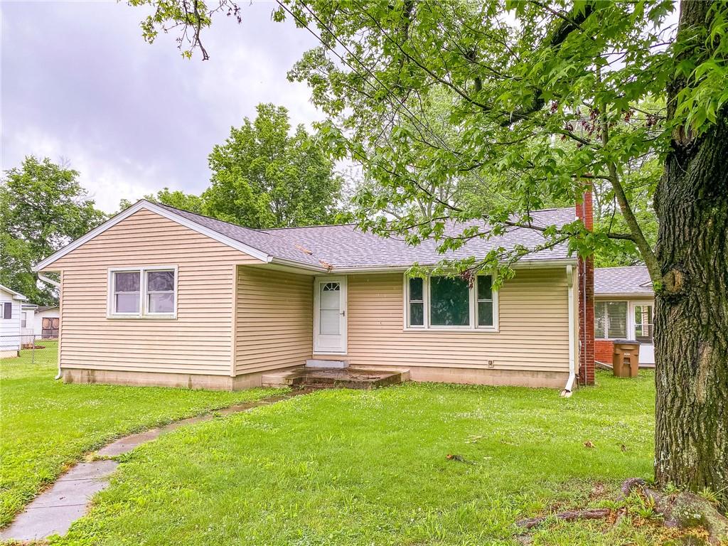 1145 River Road Columbus, IN 47203 - Photo 2 of 25