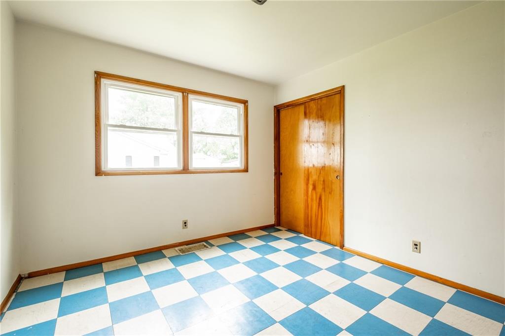 1145 River Road Columbus, IN 47203 - Photo 15 of 25