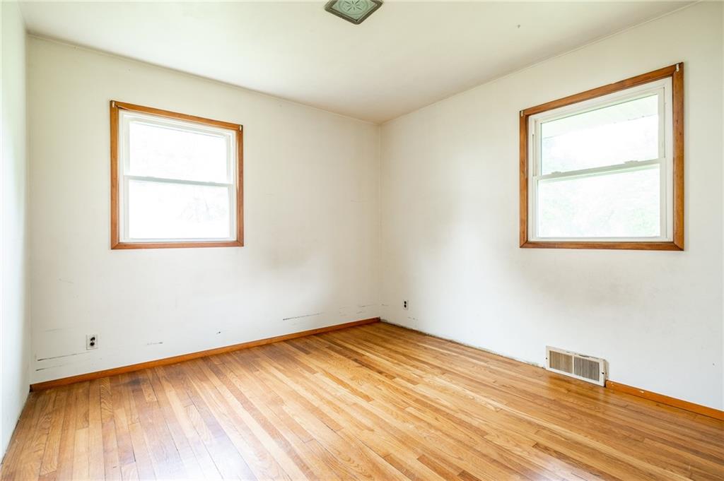 1145 River Road Columbus, IN 47203 - Photo 17 of 25