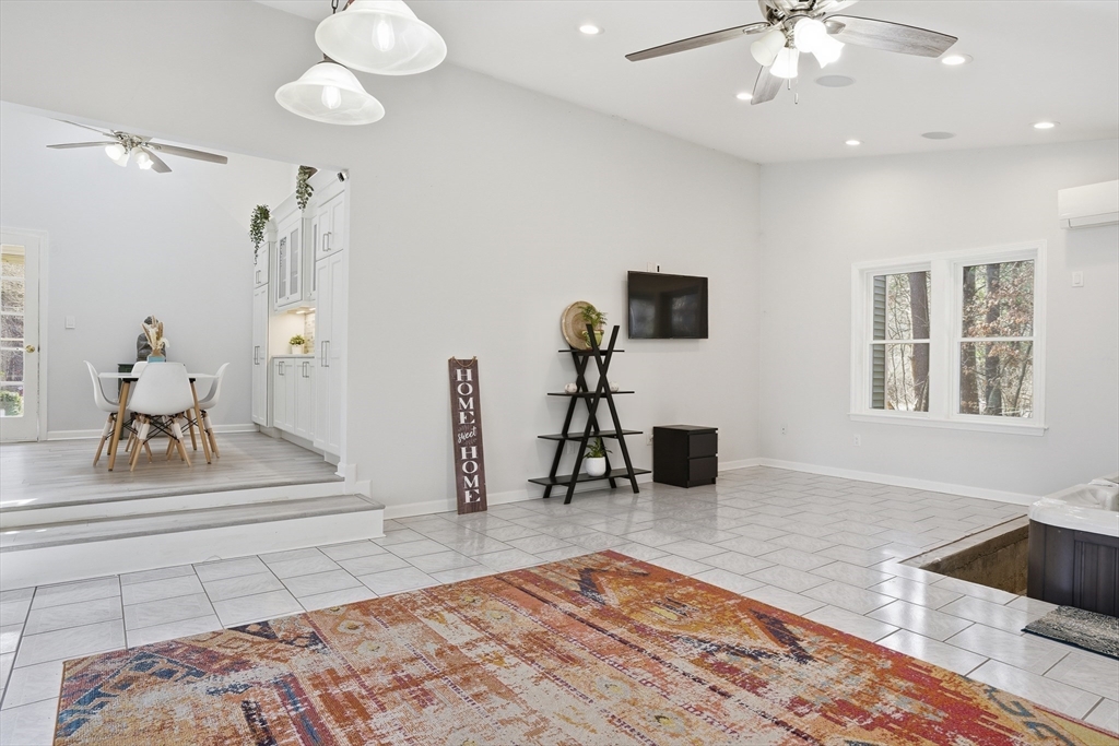 10 Cheyenne Road Pepperell, MA 01463 - Photo 11 of 42