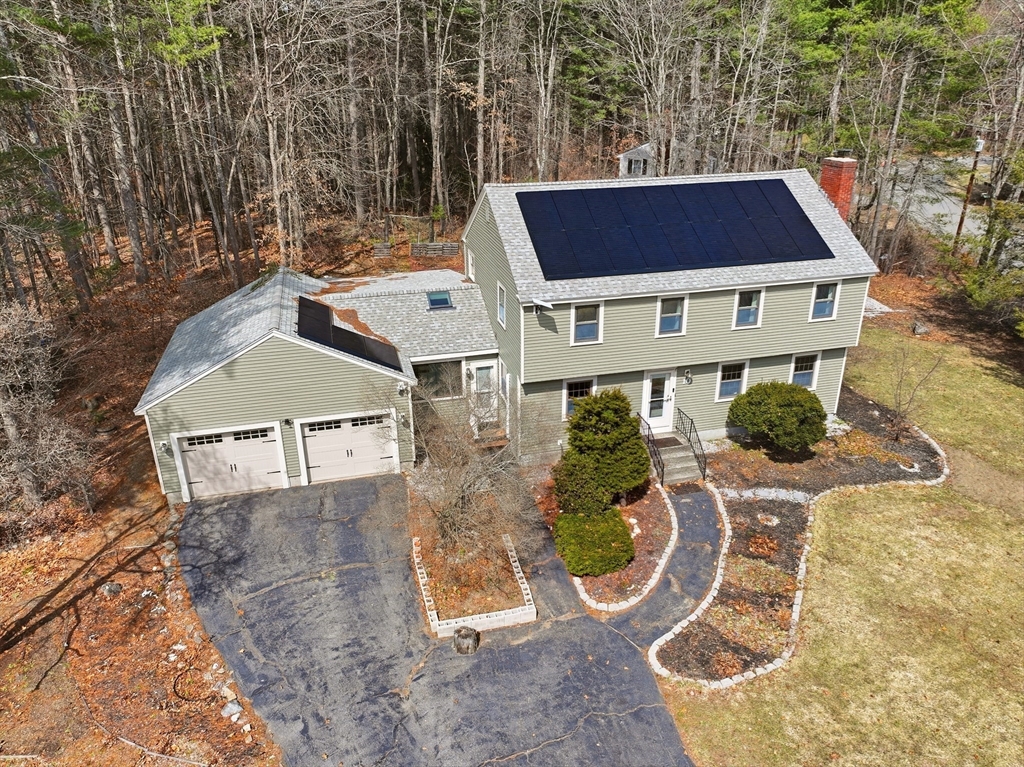 10 Cheyenne Road Pepperell, MA 01463 - Photo 4 of 42