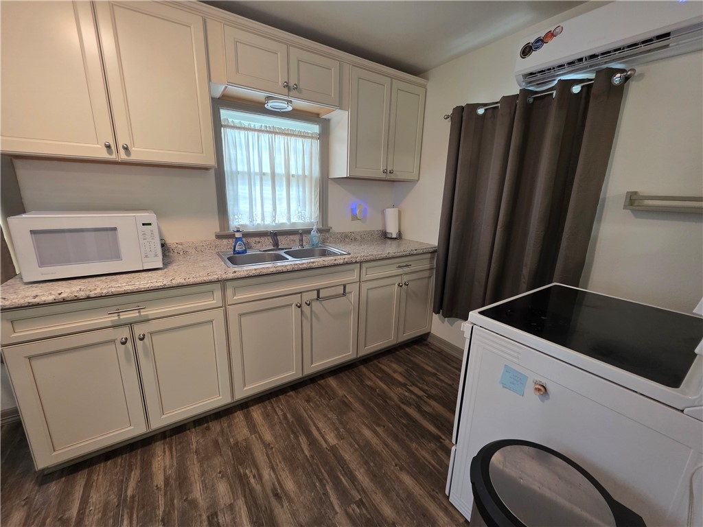208 North 3rd Street Fulton, TX 78358 - Photo 8 of 23