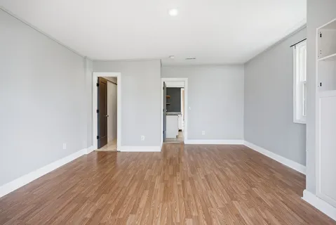 $250,000 | 107 East Ward Street, Centerville, TN 37033