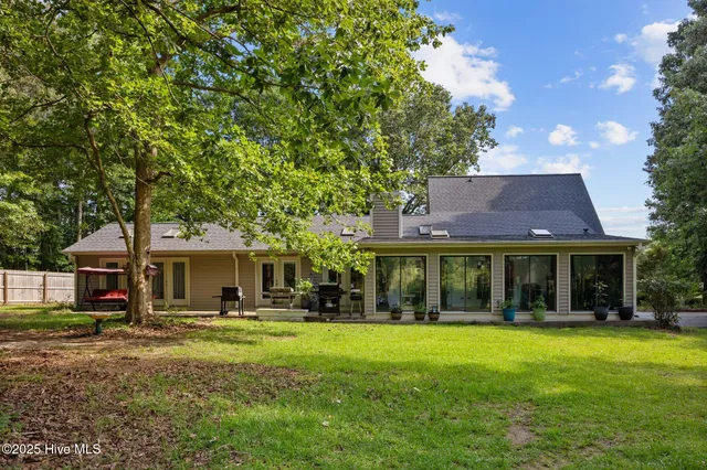 $565,000 | 2554 Doc Loftin Road, Ayden, NC 28513