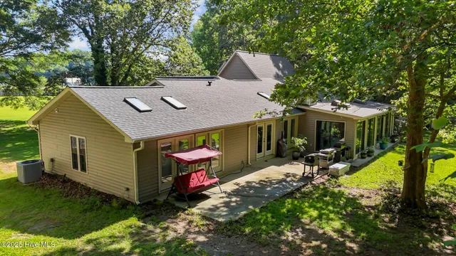 $565,000 | 2554 Doc Loftin Road, Ayden, NC 28513