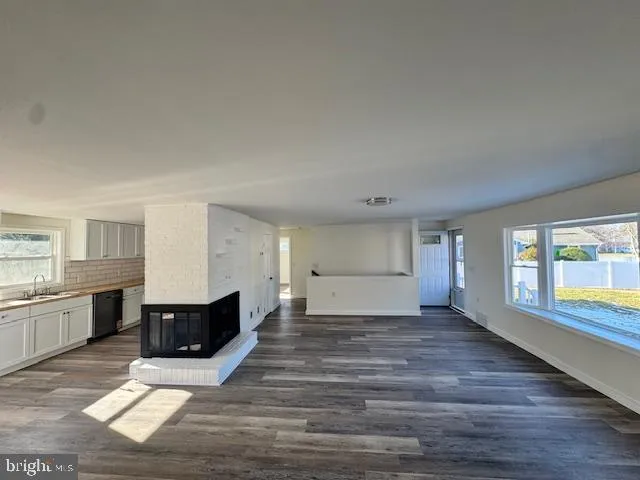 $365,000 | 10 Loockerman Court, Dover, DE 19901