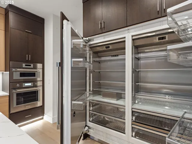 $2,900,000 | 2551 Lewis River Road, Woodland, WA 98674