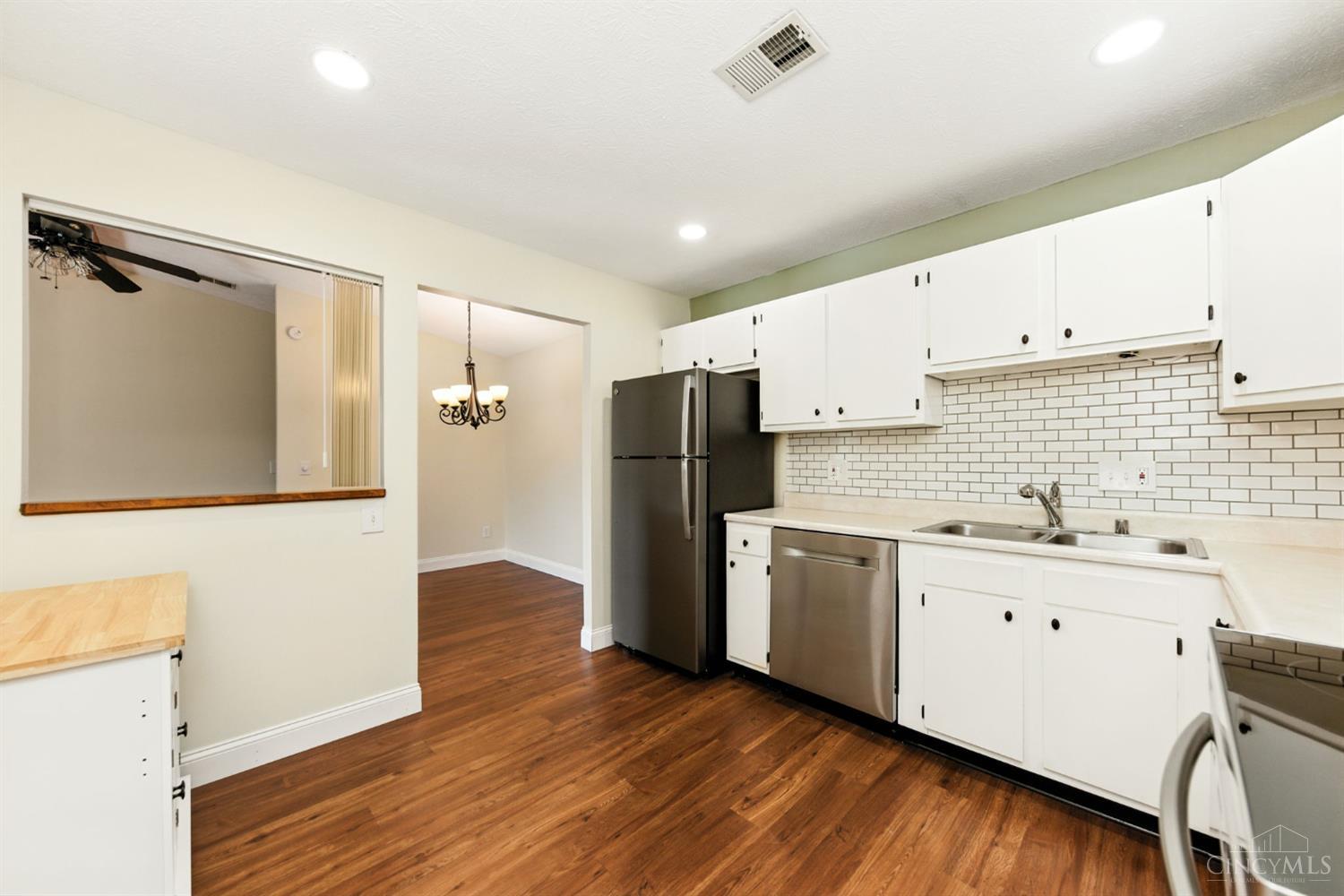 539 Davis Road, Unit 12 Cincinnati, OH 45255 - Photo 13 of 33