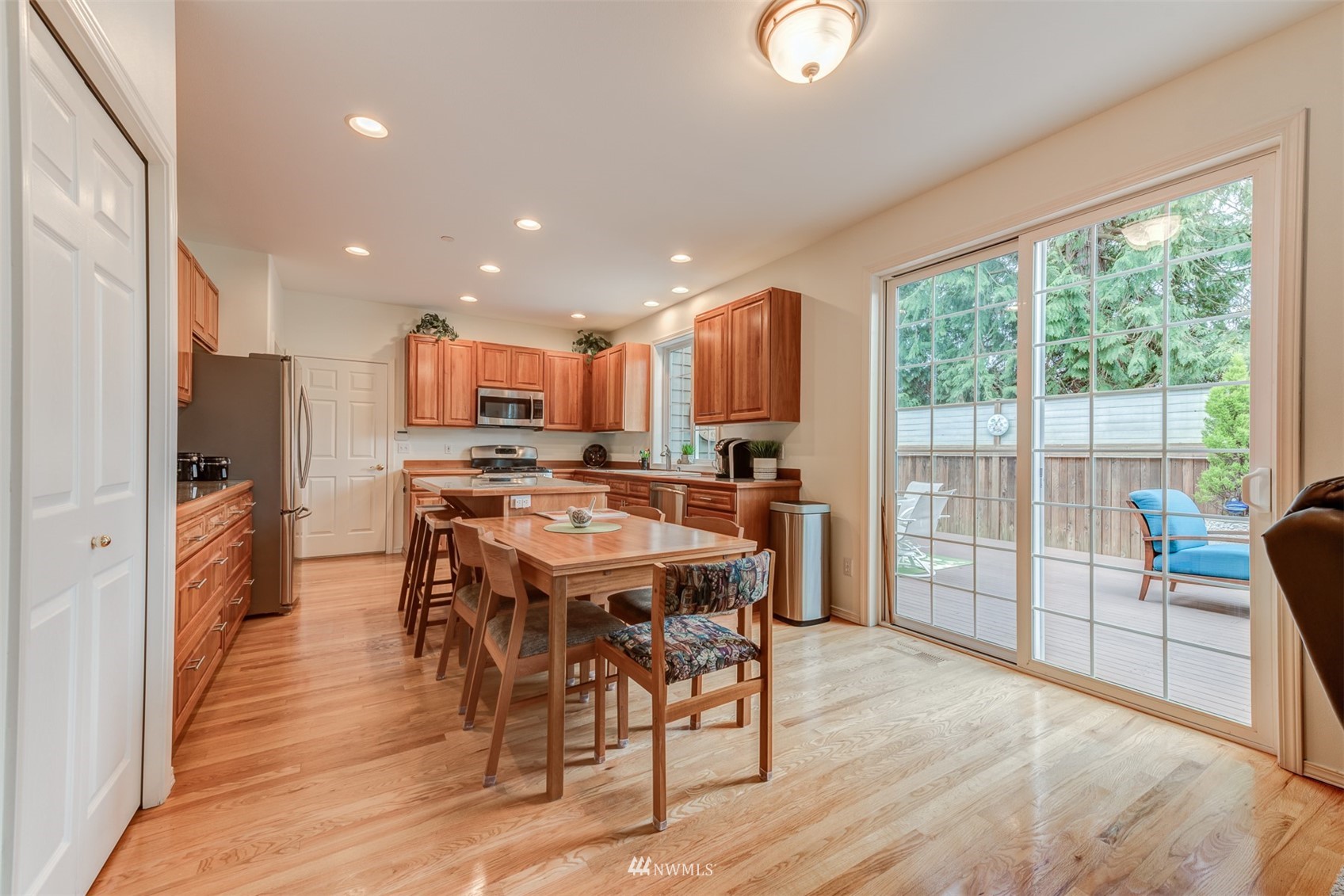 15517 112th Avenue Northeast Bothell, WA 98011 - Photo 14 of 33 Gallery Image 14