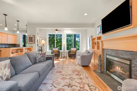 $1,375,000 | 4200 Parkhurst Drive, Bellingham, WA 98229