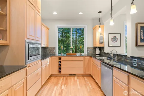 $1,375,000 | 4200 Parkhurst Drive, Bellingham, WA 98229