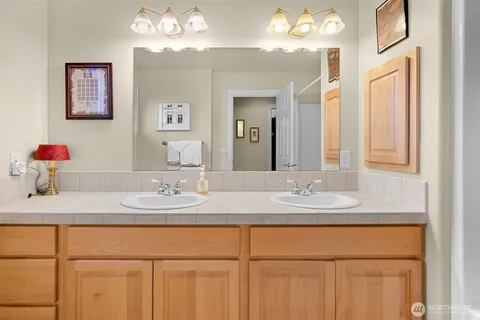 $1,375,000 | 4200 Parkhurst Drive, Bellingham, WA 98229