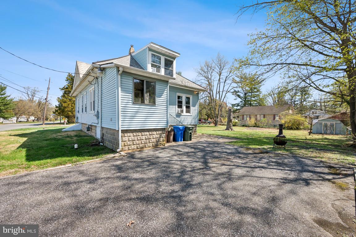 414 Cornell Road Glassboro, NJ 08028 - Photo 3 of 25