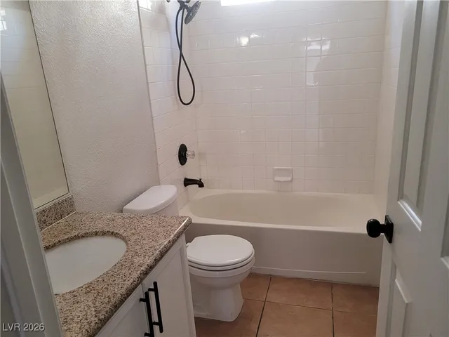 $2,000 | 6277 Elvido Avenue, Las Vegas, NV 89122