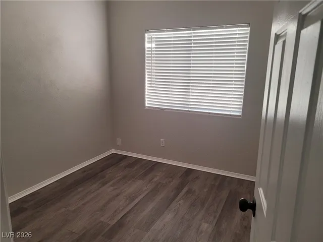 $2,000 | 6277 Elvido Avenue, Las Vegas, NV 89122
