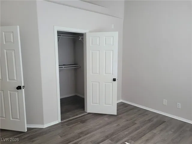 $2,000 | 6277 Elvido Avenue, Las Vegas, NV 89122