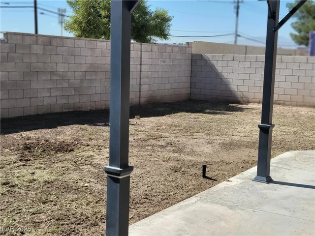 $2,000 | 6277 Elvido Avenue, Las Vegas, NV 89122