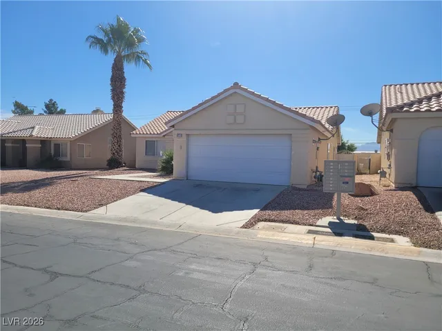 $2,000 | 6277 Elvido Avenue, Las Vegas, NV 89122