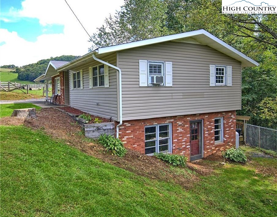 352 Vernon Roten Road West Jefferson, NC 28694 - Photo 24 of 24 Gallery Image 24