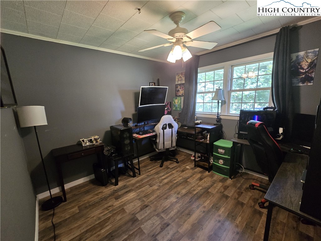 352 Vernon Roten Road West Jefferson, NC 28694 - Photo 7 of 24 Gallery Image 7