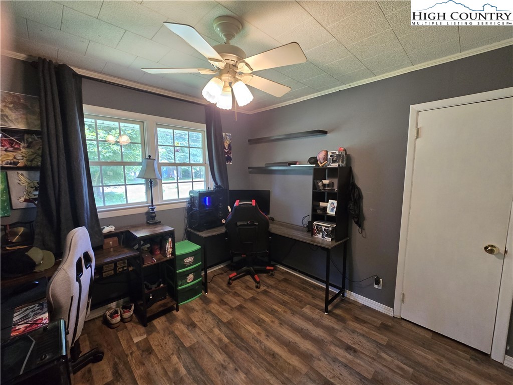 352 Vernon Roten Road West Jefferson, NC 28694 - Photo 8 of 24 Gallery Image 8
