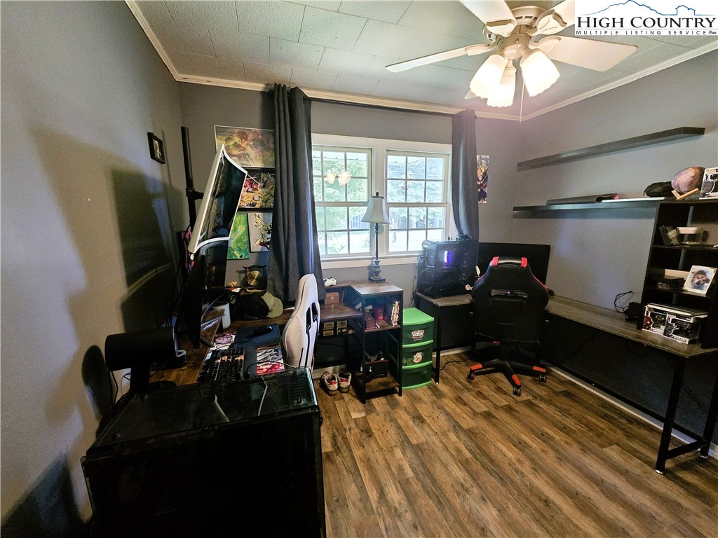 352 Vernon Roten Road West Jefferson, NC 28694 - Photo 9 of 24 Gallery Image 9