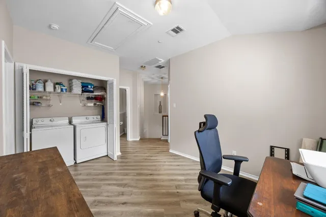 $299,900 | 1310 West Parmer Lane, Unit 9B, Austin, TX 78727