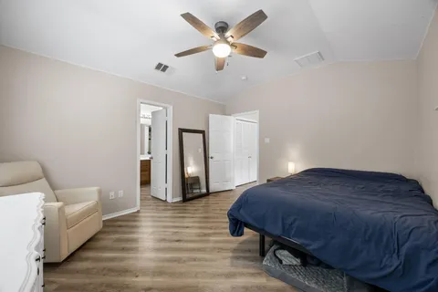 $299,900 | 1310 West Parmer Lane, Unit 9B, Austin, TX 78727