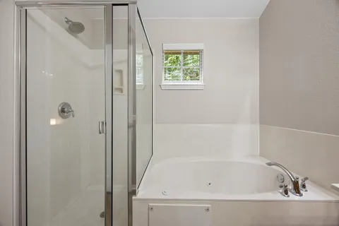 $299,900 | 1310 West Parmer Lane, Unit 9B, Austin, TX 78727