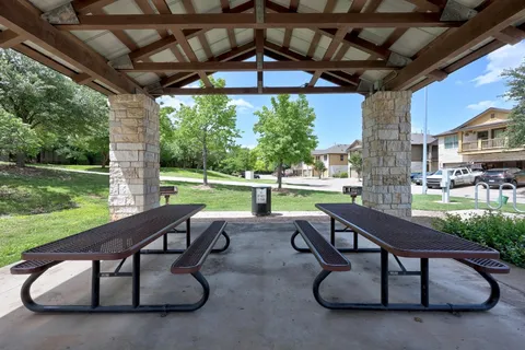 $299,900 | 1310 West Parmer Lane, Unit 9B, Austin, TX 78727