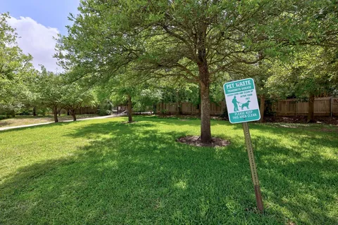 $299,900 | 1310 West Parmer Lane, Unit 9B, Austin, TX 78727