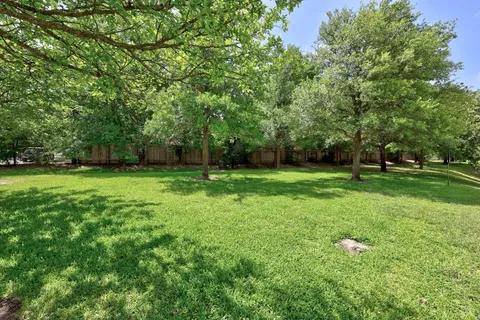 $299,900 | 1310 West Parmer Lane, Unit 9B, Austin, TX 78727