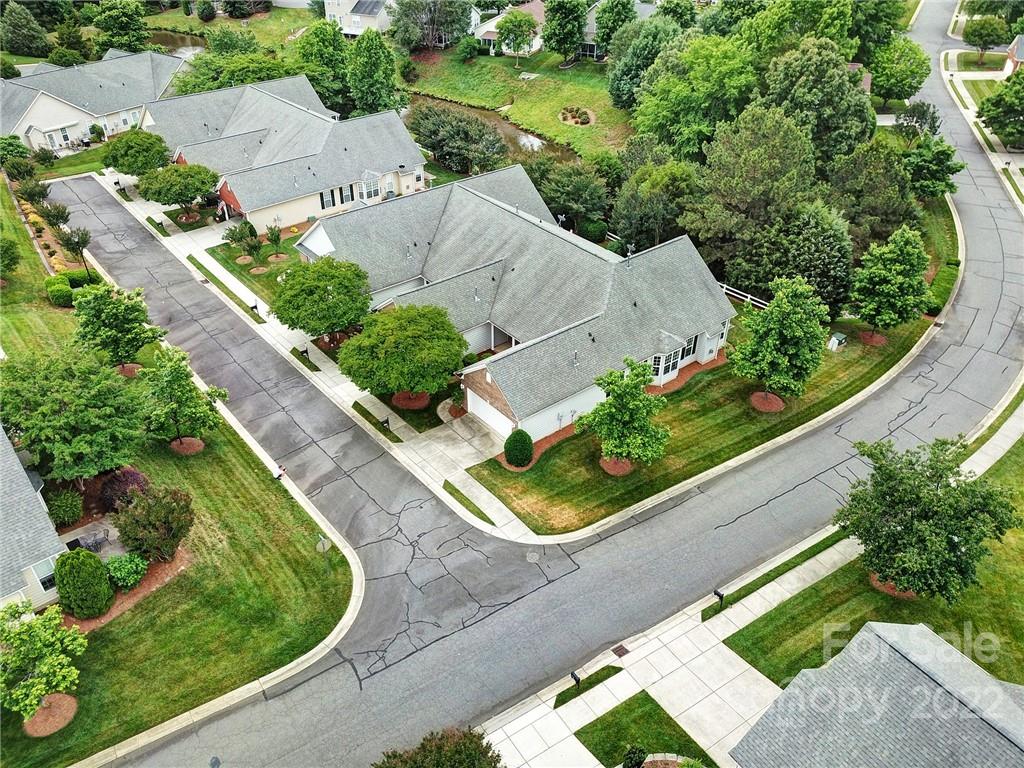 1704 Quartz Lane Fort Mill, SC 29708 - Photo 36 of 39 an aerial view of a house