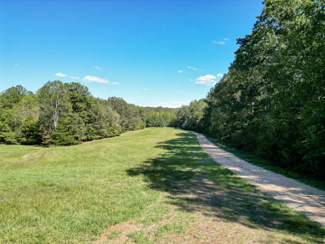 $1,100,000 | 1495 Trace Creek Road, Hohenwald, TN 38462