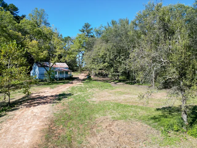 $1,100,000 | 1495 Trace Creek Road, Hohenwald, TN 38462